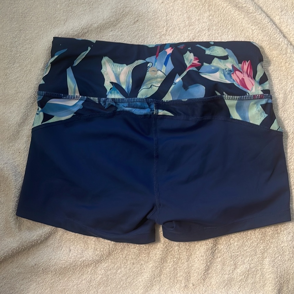 Nice for dancing - Picture 2 of 2